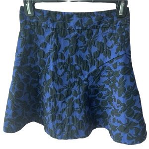 Express A line skirt size 00 blue with back floral print